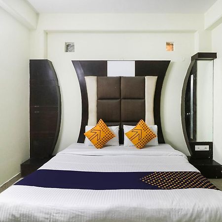 Spot On Hotel Grace Near Star Mall Gurgaon Eksteriør bilde